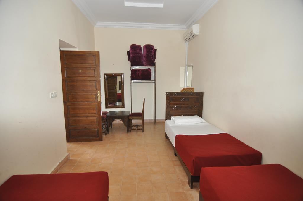 Hotel Cecil Marrákes Szoba fotó
